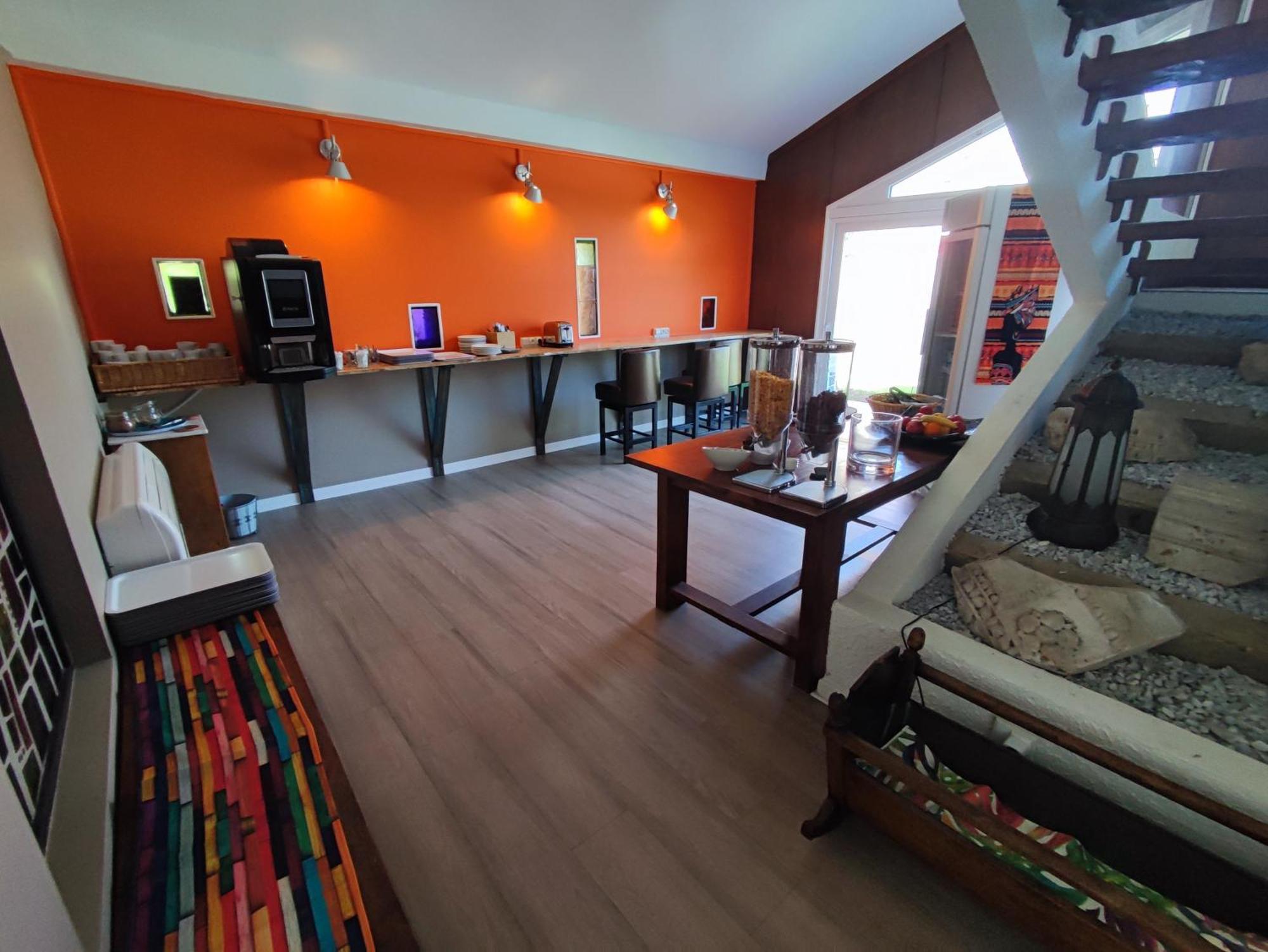 Moodz Hotel Vienne Pont-Eveque Esterno foto