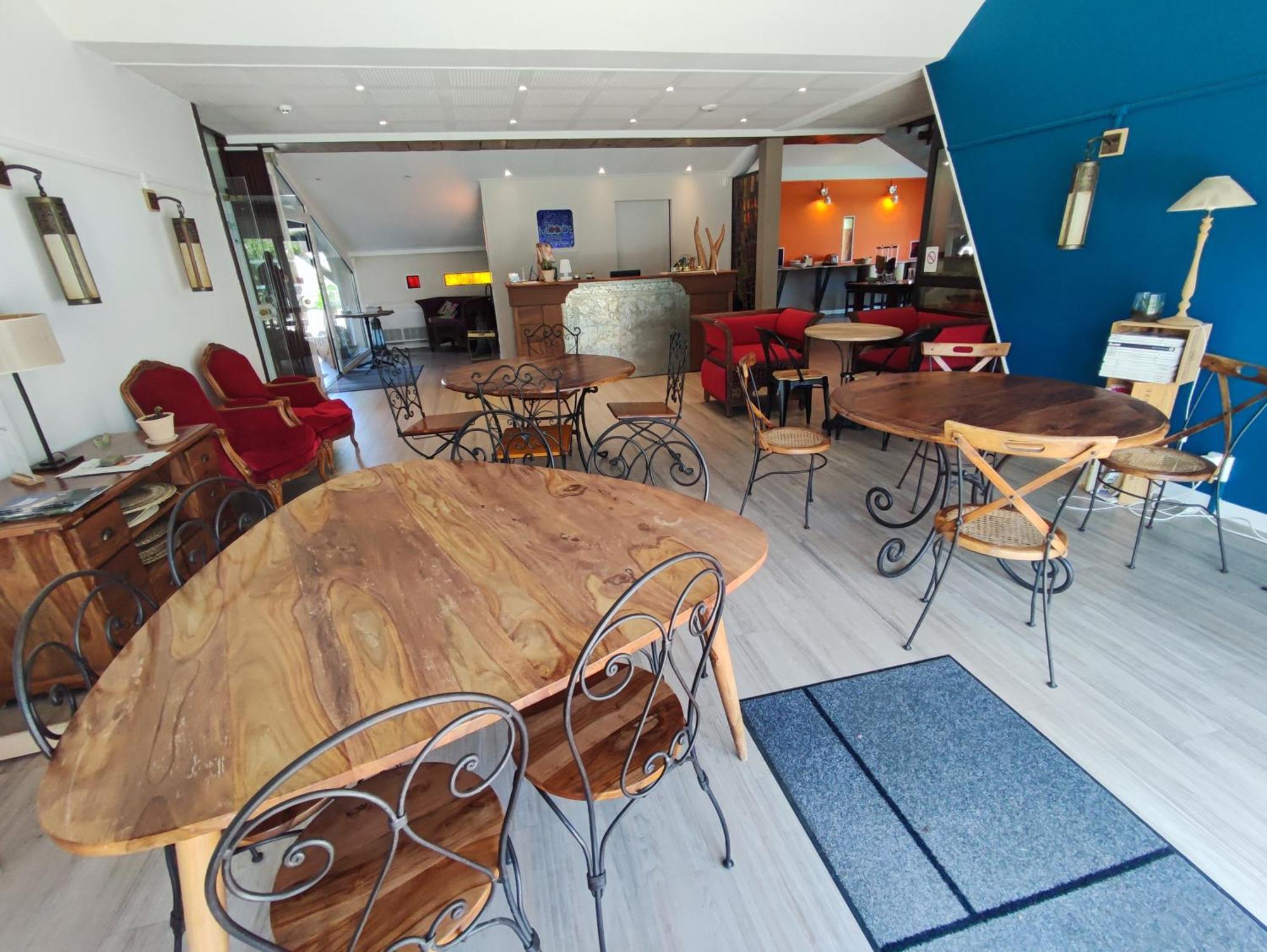 Moodz Hotel Vienne Pont-Eveque Esterno foto