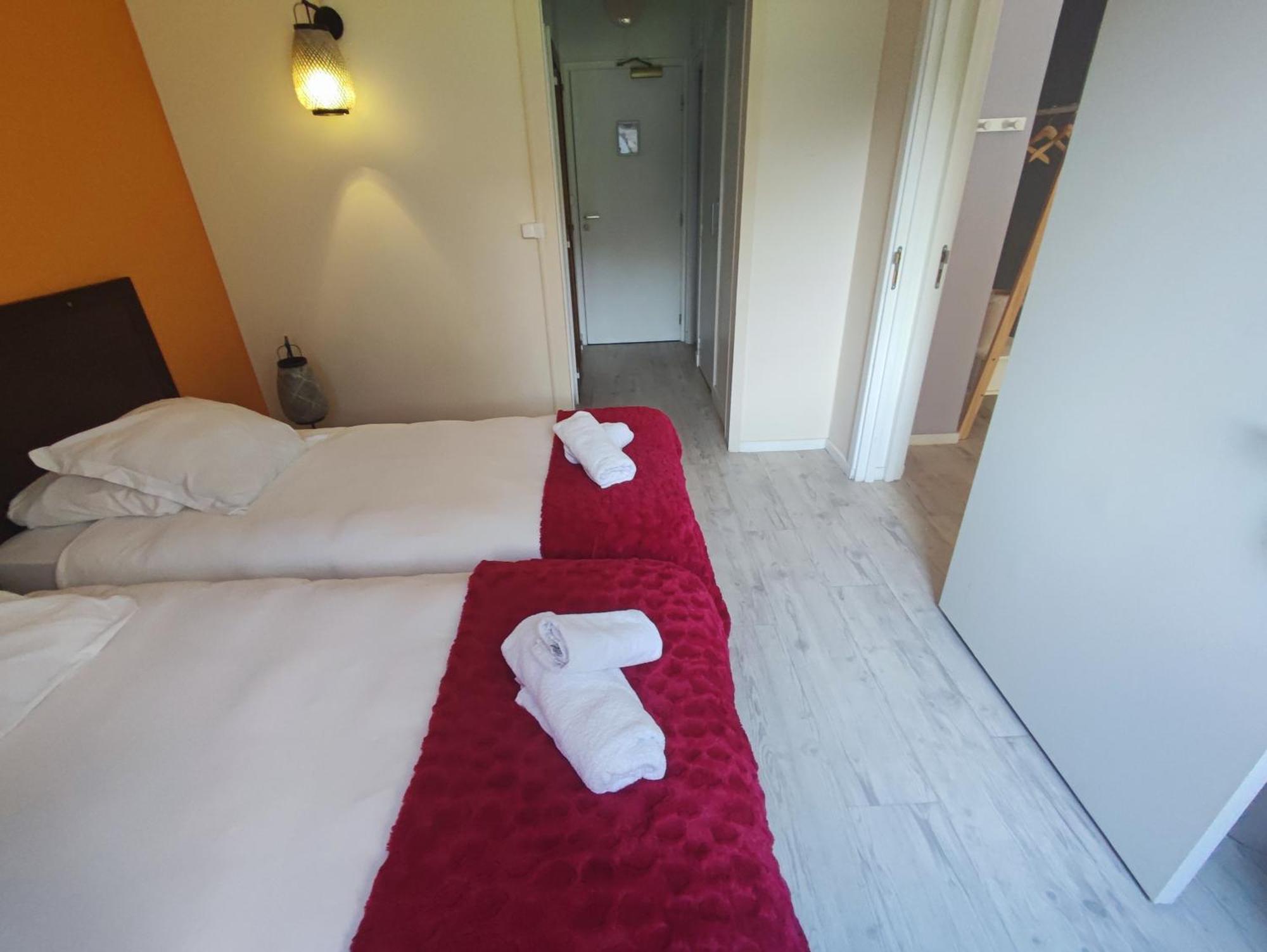 Moodz Hotel Vienne Pont-Eveque Esterno foto